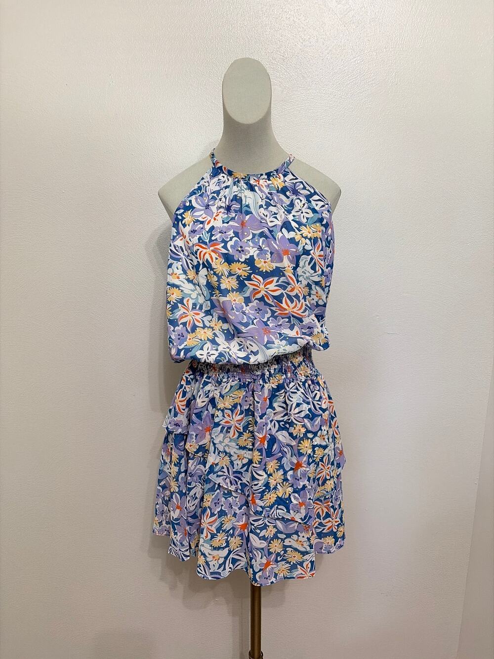 NWT Joy Joy Dreaming Cich Wasit Dress in Floral. Size large